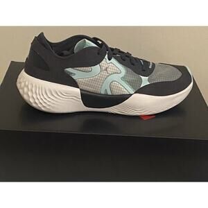 Jordan Men’s Delta 3 Low Size 10 Black/ Anthracite Mint Foam